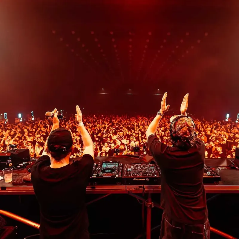Pulsation Face2Face: The Nexus